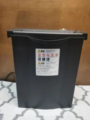 NE0079 【美品】シュレッダー 家庭用 シュレッター 小型 コンパクト 電動 ストレートカット 静音 A4 6枚 10L パーソナルシュレッダー サンワダイレクト 400-PSD012のサムネイル