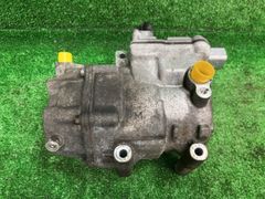 NHP10アクア エアコンコンプレッサー 88370-52012 リビルト - メルカリ
