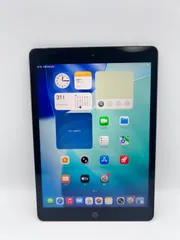 P10// iPad 第8世代 32GB WiFi + Cellular SIMフリー　バッテリー 84％