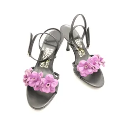 美品 Salvatore Ferragamo フェラガモ サンダル 4D フラワー ヒール アンクルストラップ レディース AM8488 のサムネイル