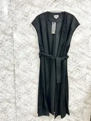 新品タグ付 ABITOKYO アビトーキョー サイドスリットスエードノーカラーロングジレベスト ブラック◆Size M