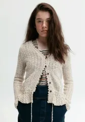 ビアプレーン エレン・イェーガー(エレン) ニット カーディガン