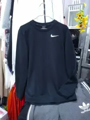 ナイキ ドライフィット ブラック スウェット Tシャツ