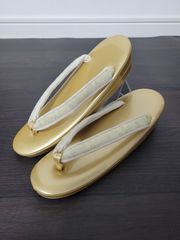 Item thumbnail for item 21e1fc3c-8eff-494d-9698-ceabb951ac37