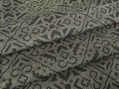 平和屋着物●本場大島紬　7マルキ　幾何学文　正絹　逸品　DABC3617az