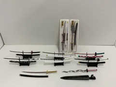 N109[06]Y4534(ペーパーナイフ) 鬼滅の刃 日輪刀 10本セット+おまけ付き やや傷や汚れあり 3/31出品