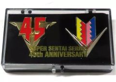 スーパー戦隊シリーズ 45th 記念ピンバッジ ゼンカイジャー - メルカリ