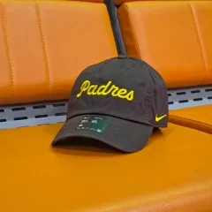 (新品) NIKE 帽子 c37