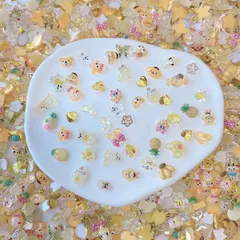 ネイルパーツ 黄 ネイルデコパーツ 100pcs 夜光 花 クマ ウサギ ネイルアート ジュエリーパーツ 3D 立体 キャラクター レジン用 DIY デコパーツ (黄)