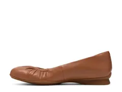 クラークス レディース シューズ パンプス ClarksJazymnn Lo Flat Cognac