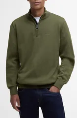 バブアー メンズ アウター パーカー・スウェット ハーフジップ セーター コットン Barbour Cotton Quarter Zip Sweater Winter Mossのサムネイル
