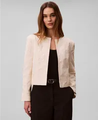 【送料無料】 カルバンクライン レディース ジャケット・ブルゾン アウター Womens Novelty Crew Neck Cropped Jacket Calico Floral Cuttingsのサムネイル