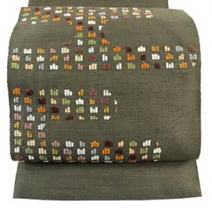 【美品】 名古屋帯 優品 八寸名古屋帯 松葉仕立て ヱ霞 幾何学模様 刺繍 茶緑色 正絹 【中古】