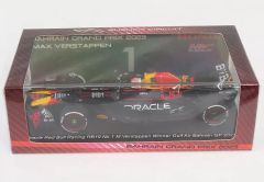 Oracle Red Bull Racing RB19 スパーク 日本GP - メルカリ