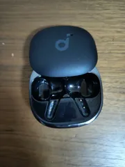 美品　Anker Soundcore Liberty 4 ケースのみ　ブラック