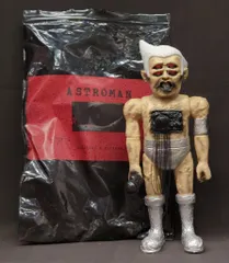 その他 KAIJU TAN X KOOKRRR ASTROMAN 2026年最新】kaiju tanの人気アイテム - メルカリ