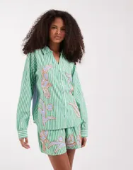 リバーアイランド レディース トップス シャツ River Island striped toucan embellished shirt MID GREEN グリーンのサムネイル
