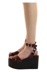 シンシアローレイ レディース シューズ ヒール サンダル レザー Cynthia Rowley Lisse Leather Wedge Sandals BlackBurgundy ブラックのサムネイル
