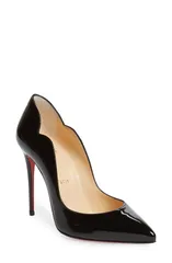 クリスチャン・ルブタン レディース シューズ パンプス Christian Louboutin Hot Chick Scallopointed Toe Pump Bk01 BlackLin Black ブラック