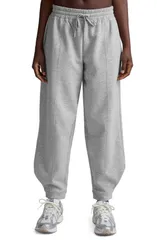 ビヨンドヨガ レディース ボトムス レギンス パンツ スウェットパンツ フリース Beyond Yoga LuxeFleece Barreleg Sweatpants Light Heather Gray グレー