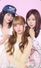 【中古】コレクションカード(女性) R099：ME：I/MOMONA(笠原桃奈)・AYANE(高見文寧)・KOKONA(佐々木心菜)/「2025 ME：I 1ST ARENA LIVE TOUR “THIS IS ME：I”」トレーディングカード