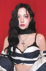 【中古】コレクションカード(女性) MISAMO(TWICE)/ミナ(MINA)/CD「PLAY」【通常盤】(WPCL-13721)初回プレス分限定封入トレーディングカード