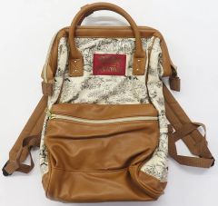 Winnie the Pooh リュック ブラウンくまのプーさん新品未使用品 