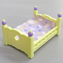 【中古】おもちゃ 4.イエローベッド(ほし) 「シルバニアファミリー 赤ちゃんベッド ～ゆめいろカラー～」 シルバニアファミリーくじ景品