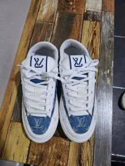 Louis Vuitton スニーカー