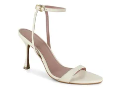 ビーシービージーマックスアズリア レディース シューズ サンダル BCBGMaxazriaPacificia Sandal Buttercreamのサムネイル