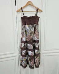 フラワーレースシャーリングパッチワンピース