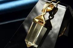 【１点物】シルバー925◇AAA透明レモンカラー リビアングラス　24x9mm　両剣ポイント ペンダントトップ パワーストーン 天然石 _PD896