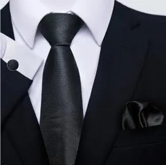 黒 無地 ネクタイ　チーフ　カフス　3点　結婚式　イベント　パーティー　発表会　成人式　卒業式　卒園式　入学式　入社式　父の日　ビジネス　七五三お祝い　カフスボタン　ポケットチーフ　ダンスパーティー　バーテンダー　ブラック色　黒色　無地
