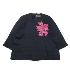 美品 トヨコサイトウ 斎藤都世子 トップス 花柄 ニット セーター バックジップ トップス カットソー 紺 ネイビー レディース 古着 中古 USEDのサムネイル