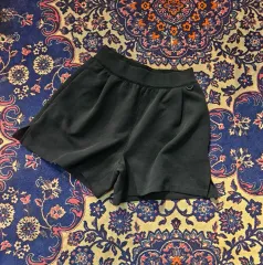 ナイキ(Nike) 24/7 インポッシブル ミッドライズ ルーズ 4インチ ハーフパンツ