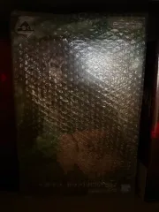 進撃の巨人 一番くじ A賞 獣の巨人 開封