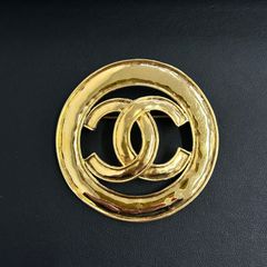 CHANEL ココマーク ターンロック ブローチ ゴールド 96P - メルカリ