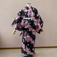 浴衣　新品　黒　ピンク　桜　蝶　綿　リサイクル着物　y-1042