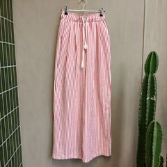 ★休閒材質營造隨性感★ Merlot merlot 『隨性氛圍中不經意地展現潮流感』 泡泡紗條紋長褲 【F】