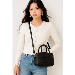 MARY QUANT マリークワント キルティング風 2Way ショルダーバッグ