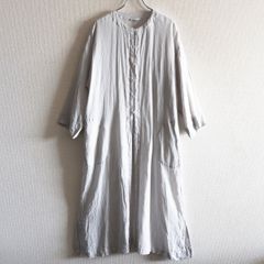 新品 Honnete ハーフスリーブ フリルカラー ワンピース です♡ 新品 Honnete ハーフスリーブ フリルカラー ワンピース です♡ - メルカリ