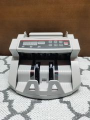 ローレルバンクマシン 紙幣計数機 J-717J ローレルバンクマシン 紙幣計数機 J-717J - メルカリ