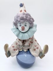 LLADRO リヤドロ ボールで遊ぶ ピエロ #5813 置物 フィギュリン リヤドロ LLADRO フィギュリン 5813 「ボールで遊ぶ」 ピエロ 陶器