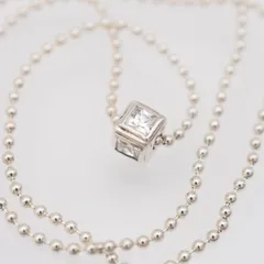 M039 ダイヤモンド風 STERLING SILVER925刻印 ペンダント ネックレス キューブ デザイン シルバー