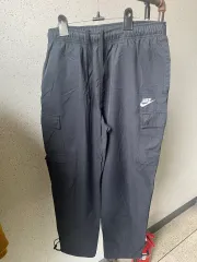 ナイキ ウーブン カーゴ パンツ