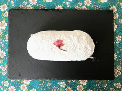 Yuka様専用です 桜のシュトーレン 桜の焼き菓子のサムネイル
