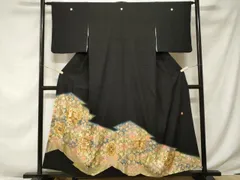 平和屋着物■豪華黒留袖　作家物　駒刺繍　向かい鳥正倉院花文　暈し染め　金彩　正絹　逸品　CABE7782ev