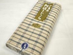 新品】紬 反物 ライトカーキ 網代織 新潟十日町 - メルカリ