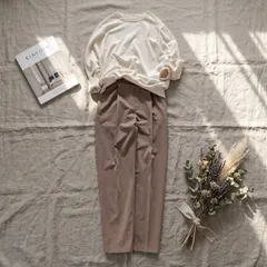 コーデ売り S アーバンリサーチドアーズ グリーンレーベルリラクシング セット ニット パンツ ベージュ 白 オフィスカジュアル