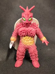 バンダイ ウルトラ怪獣500 巨大ヤプール 32